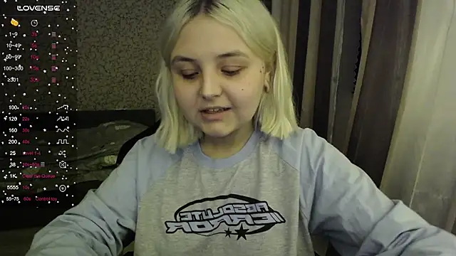 Snapshot of vendymories chatting on 10-23-25, 11:57 vendymories online show from 10-23-25, 11:57