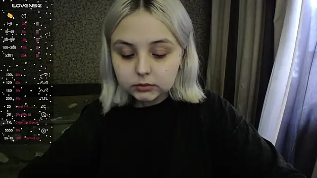 Snapshot of vendymories chatting on 11-02-25, 05:43 vendymories online show from 11-02-25, 05:43