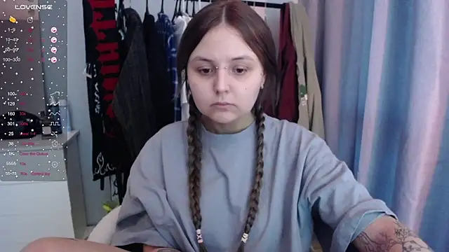 Snapshot of vendymories chatting on 02-16-26, 11:06 vendymories online show from 02-16-26, 11:06