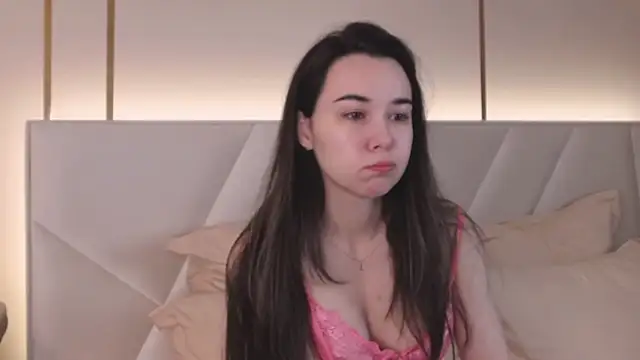 MiaMarlow online show from 09-14-25, 05:28