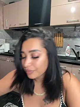 Snapshot of JaneetDeea chatting on 10-12-25, 09:47 JaneetDeea online show from 10-12-25, 09:47