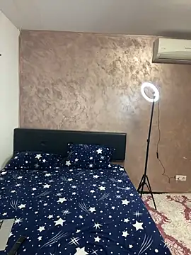 Snapshot of JaneetDeea chatting on 11-15-25, 03:19 JaneetDeea online show from 11-15-25, 03:19