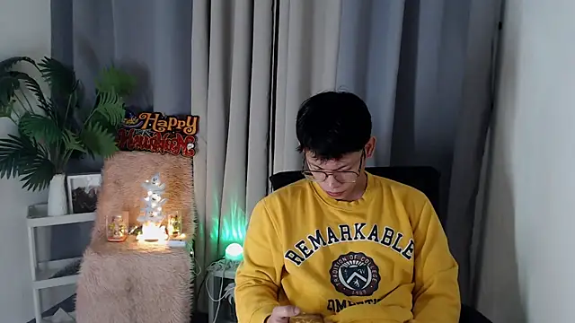 pinkcock froi2305 online show from 10-29-25, 01:41