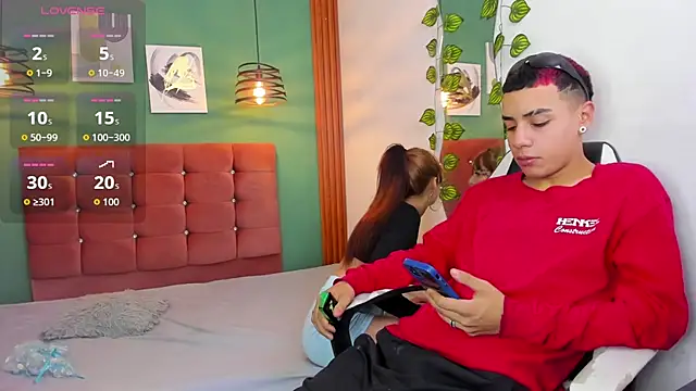 Aisha andy online show from 09-12-25, 03:28