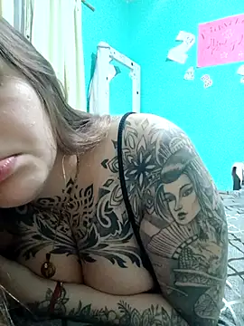 Snapshot of abi2032 chatting on 10-14-25, 06:47 abi2032 online show from 10-14-25, 06:47