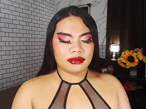 Snapshot of TSbrianaHugeCock chatting on 09-27-25, 06:40 TSbrianaHugeCock online show from 09-27-25, 06:40