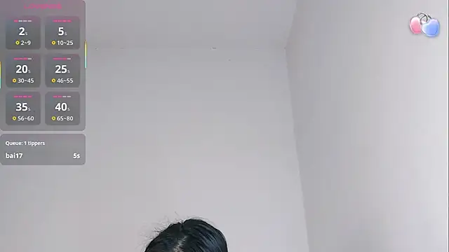 Snapshot of Tutu-o chatting on 10-28-25, 05:33 Tutu-o online show from 10-28-25, 05:33