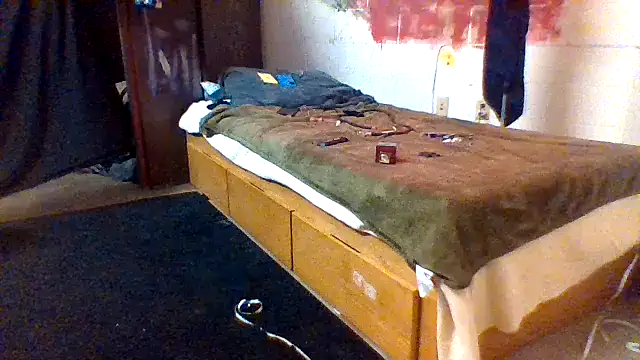 Nuttygmarley online show from 04-19-26, 07:40