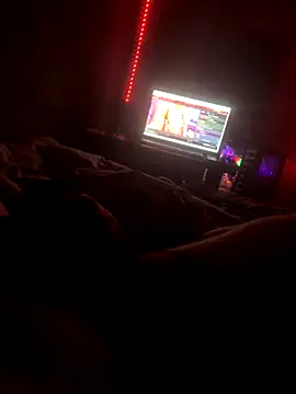 Snapshot of o-theus chatting on 10-09-25, 03:48 o-theus online show from 10-09-25, 03:48