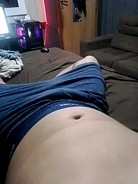 Snapshot of o-theus chatting on 11-26-25, 01:28 o-theus online show from 11-26-25, 01:28