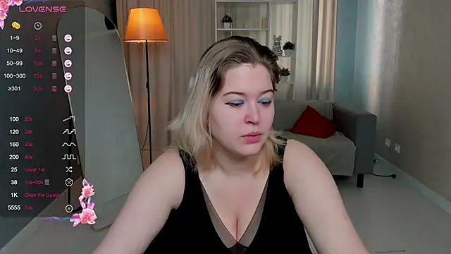 HelenHartt online show from 10-20-25, 01:39