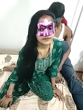 Snapshot of LOVE568 chatting on 10-18-25, 03:46 LOVE568 online show from 10-18-25, 03:46