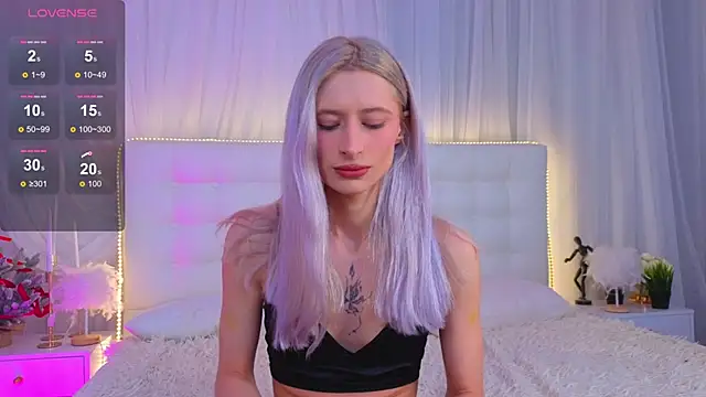 Monica Leen online show from 02-10-26, 06:28