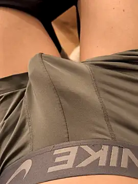 luckylover2024 online show from 04-04-26, 07:33