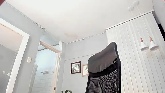 Snapshot of Maddy_Norton chatting on 03-01-26, 01:35 Maddy Norton online show from 03-01-26, 01:35