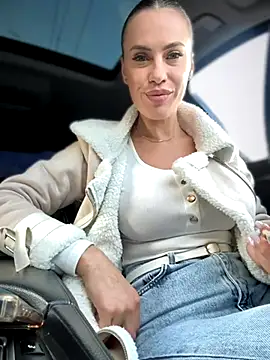  JessyRey  online show from 12-04-25, 12:03