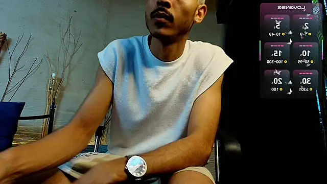 MarcusRain  online show from 10-26-25, 07:42