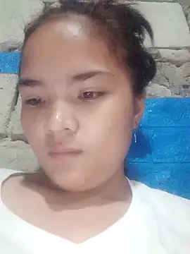 Sexy-Mama25 online show from 12-17-25, 01:11