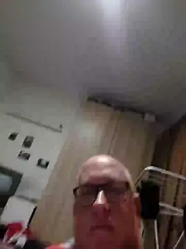 geilerd122 online show from 09-18-25, 09:50