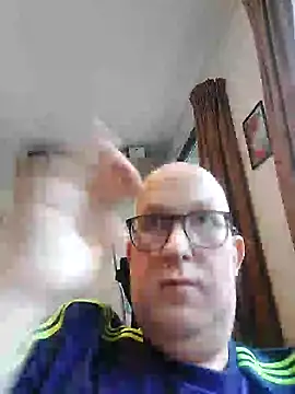 geilerd122 online show from 10-06-25, 04:48