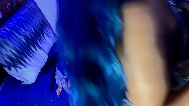 bluesubmissive online show from 12-16-25, 06:13