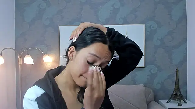 Snapshot of Salome_Smitth_1 chatting on 02-17-26, 08:15 Salome Smitth 1 online show from 02-17-26, 08:15