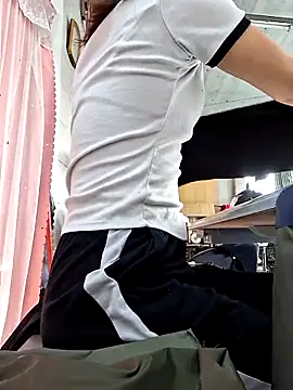 Snapshot of irina_hana chatting on 12-23-25, 12:41 irina hana online show from 12-23-25, 12:41