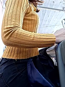 Snapshot of irina_hana chatting on 01-09-26, 01:08 irina hana online show from 01-09-26, 01:08