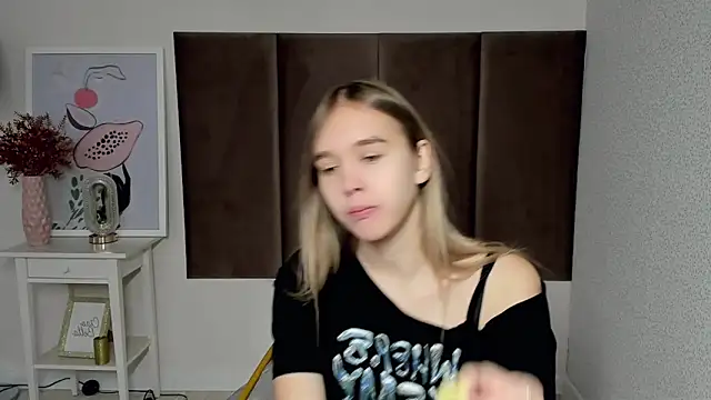 Vel1ka online show from 10-18-25, 04:15