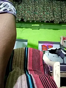 Snapshot of ZIVAA chatting on 10-02-25, 05:09 ZIVAA online show from 10-02-25, 05:09