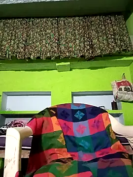 Snapshot of ZIVAA chatting on 10-05-25, 05:39 ZIVAA online show from 10-05-25, 05:39