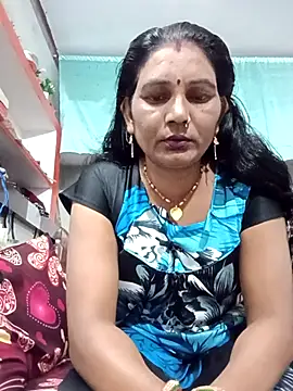 Snapshot of ZIVAA chatting on 11-01-25, 10:39 ZIVAA online show from 11-01-25, 10:39