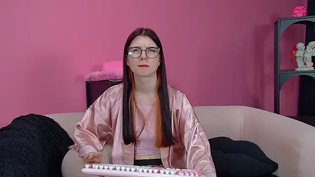 MelissaMays online show from 03-16-26, 05:44