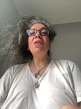 dieseldame1313 online show from 02-20-25, 04:57