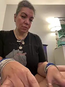 dieseldame1313 online show from 03-22-25, 01:11