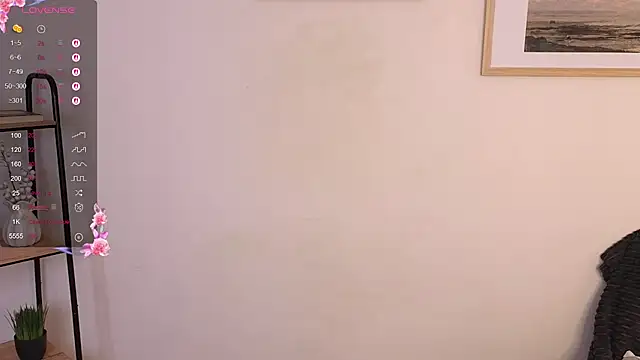 Snapshot of Bonnie_Nunez chatting on 10-09-25, 10:08 Bonnie Nunez online show from 10-09-25, 10:08