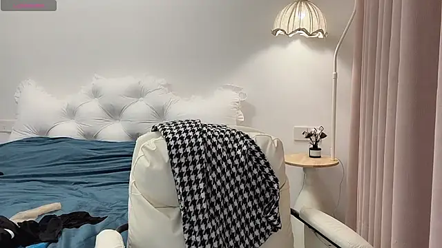 bao-bao- online show from 11-01-25, 03:58