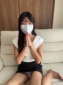 Snapshot of y_yunchan chatting on 10-10-25, 01:04 y yunchan online show from 10-10-25, 01:04