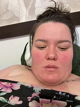 SunnyLeila2101 online show from 09-15-25, 07:14