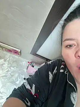 SunnyLeila2101 online show from 09-27-25, 04:39