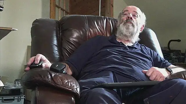 janzer13 online show from 11-12-25, 02:39