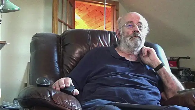 janzer13 online show from 11-20-25, 03:12