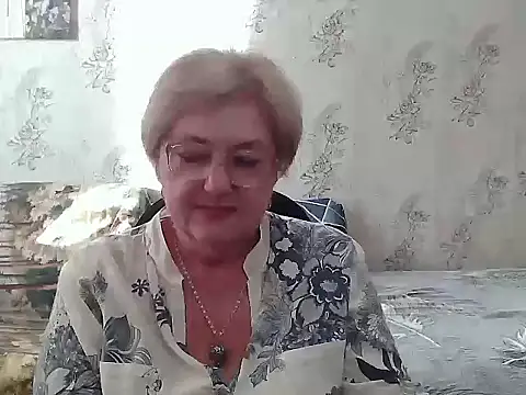 Renata62011 online show from 10-31-25, 12:28