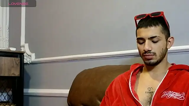 ArturoCardona  online show from 10-23-25, 12:48