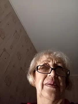 Anatolia5961 online show from 11-18-25, 04:28