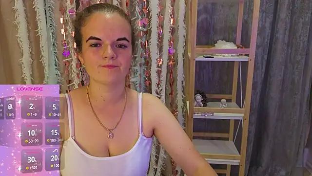 Luisa Rosee online show from 09-10-25, 06:41