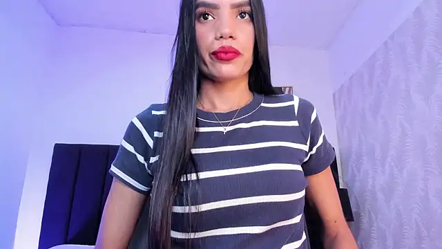 kaylaadams7 online show from 12-21-25, 11:39