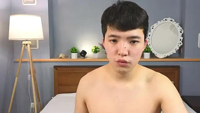 nudetension1 online show from 10-05-25, 08:45