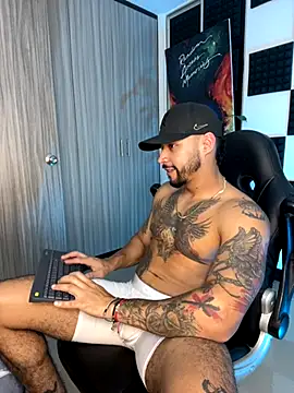 Nikola Hank online show from 09-26-25, 08:18