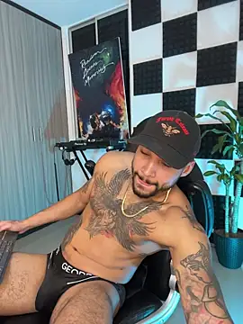 Nikola Hank online show from 10-15-25, 06:35